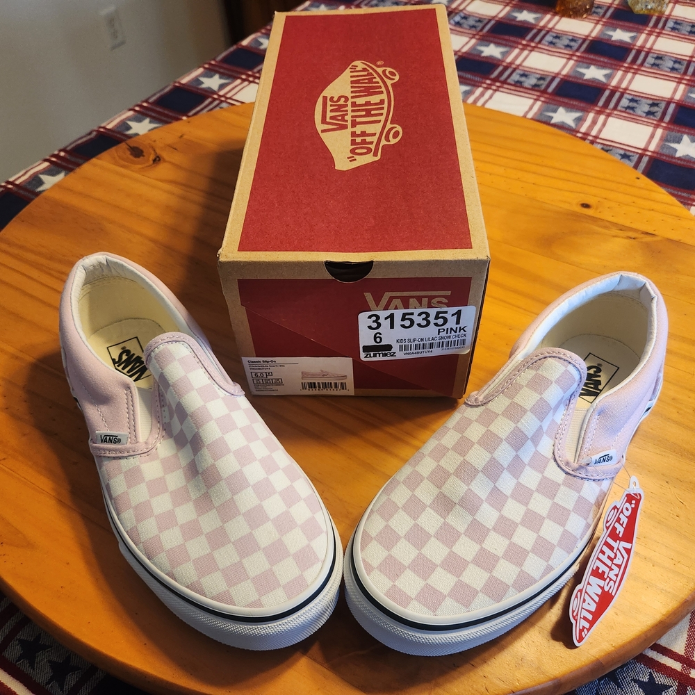 Vans KIDS 6 Pink And White Checkered Slip-On Shoes New Without Tags
